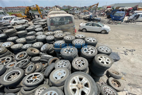 海北报废车辆的地址和电话，海北报废车的电话是多少